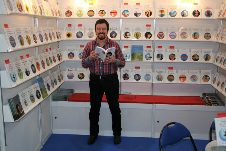 Verleger Hartmut Becker auf der Leipziger Buchmesse