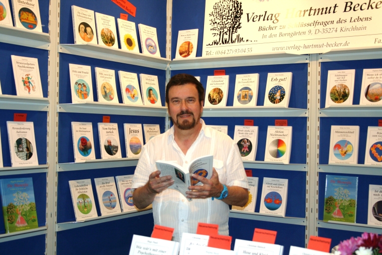 Verleger Hartmut Becker auf der Frankfurter Buchmesse